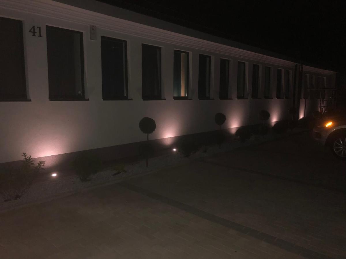 M&A Guest Rooms Ломжа Экстерьер фото