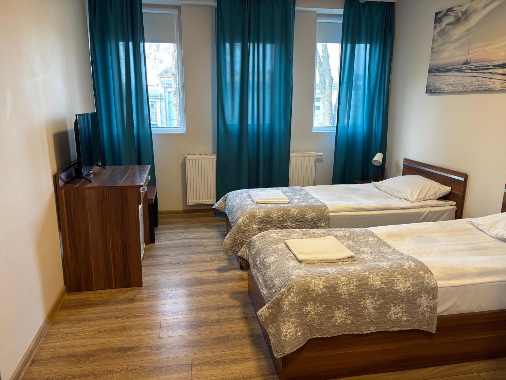 M&A Guest Rooms Ломжа Экстерьер фото